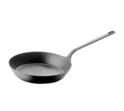 Spring USA 8481-40/28 2 Qt Blackline Swiss Steel Fry Pan